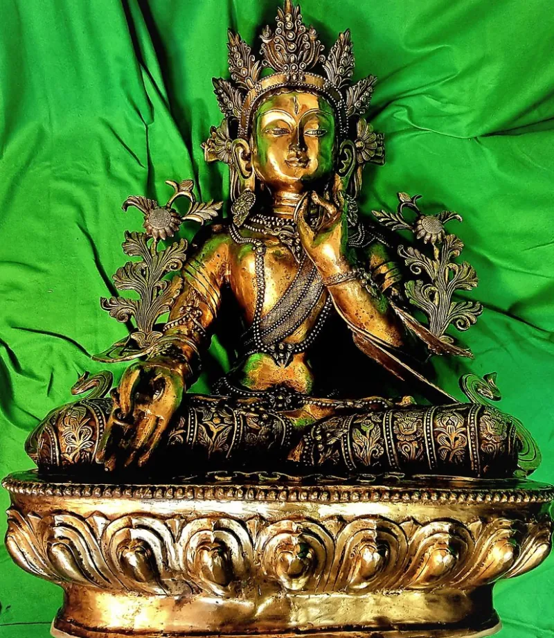Discount Pamono Tibetan Buddha Sculpture, 18th-Century, Bronze