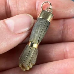 Pamono Touch Wood Mano Figa Charm Pendant, 1930s><noscript><img width=