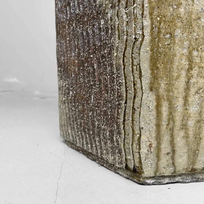 Pamono Traditional Tsukubai Stone Garden Basin, 1960s> Garden Accessories