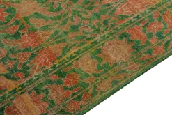 Pamono Transitional Style Silk Rug with Floral Pattern from R&K Principal Jahanshah Nazmiyal><noscript><img width=