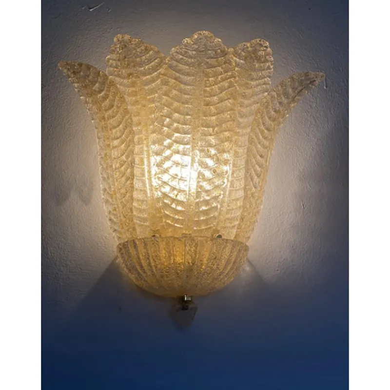 Pamono Transparent and Gold Graniglia Leaf Murano Glass Wall Sconces by Simoeng, Set of 2> Wall Lights & Sconces