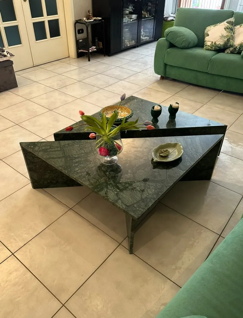 Pamono Triangle Marble Coffee Table in Real Marble by Andrea Grasso, Set of 2> Tables|Coffee & Side Tables