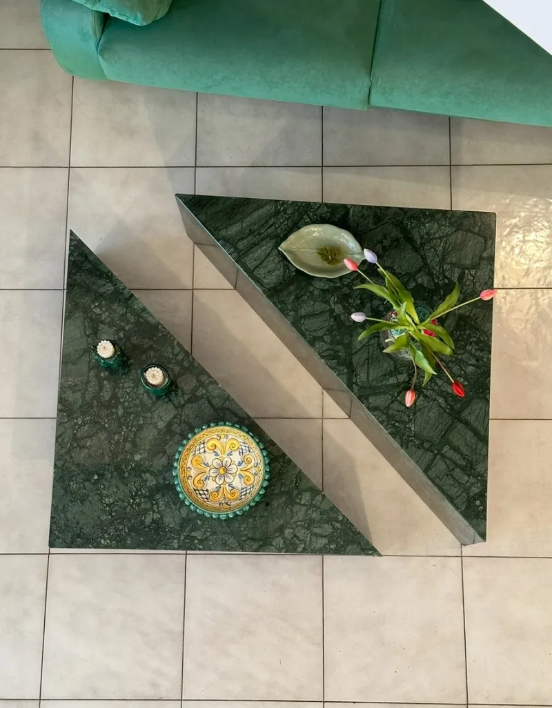 Pamono Triangle Marble Coffee Table in Real Marble by Andrea Grasso, Set of 2> Tables|Coffee & Side Tables