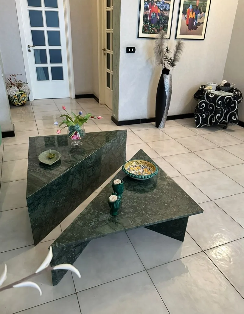 Pamono Triangle Marble Coffee Table in Real Marble by Andrea Grasso, Set of 2> Tables|Coffee & Side Tables