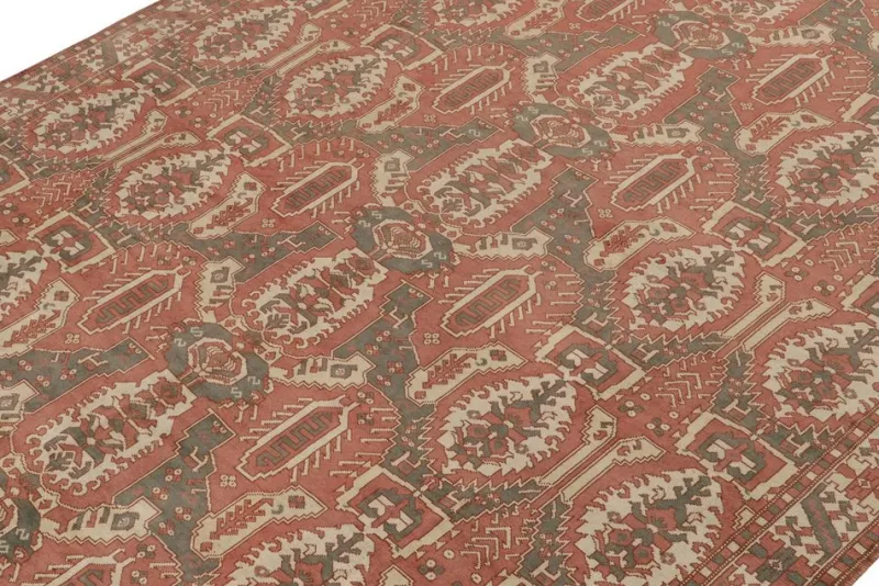Pamono Tribal Style Rug with Geometric Patterns from R&K Principal Jahanshah Nazmiyal