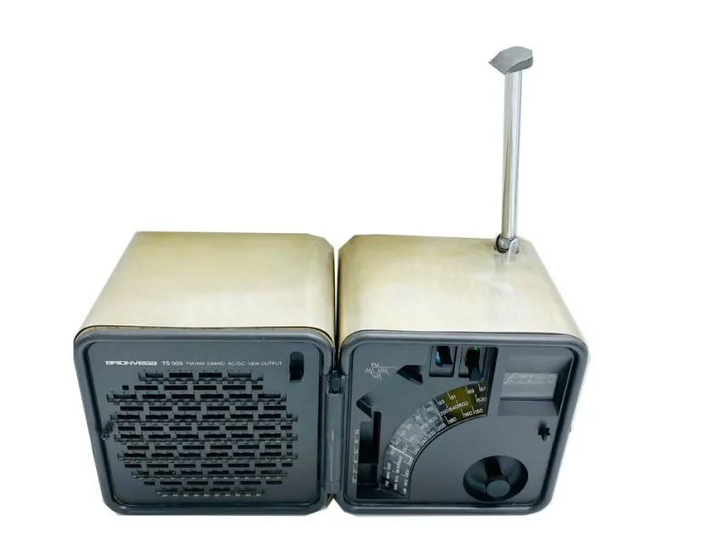 Pamono TS 505 Cube Radio by Marco Zanuso & Richard Sapper for Brionvega, 1976> Electronics