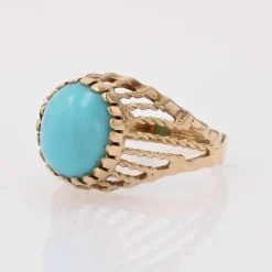 Pamono Turquoise Color Stone 18 Karat Rose Gold Domed Ring, 1960s