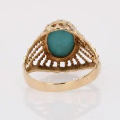 Pamono Turquoise Color Stone 18 Karat Rose Gold Domed Ring, 1960s
