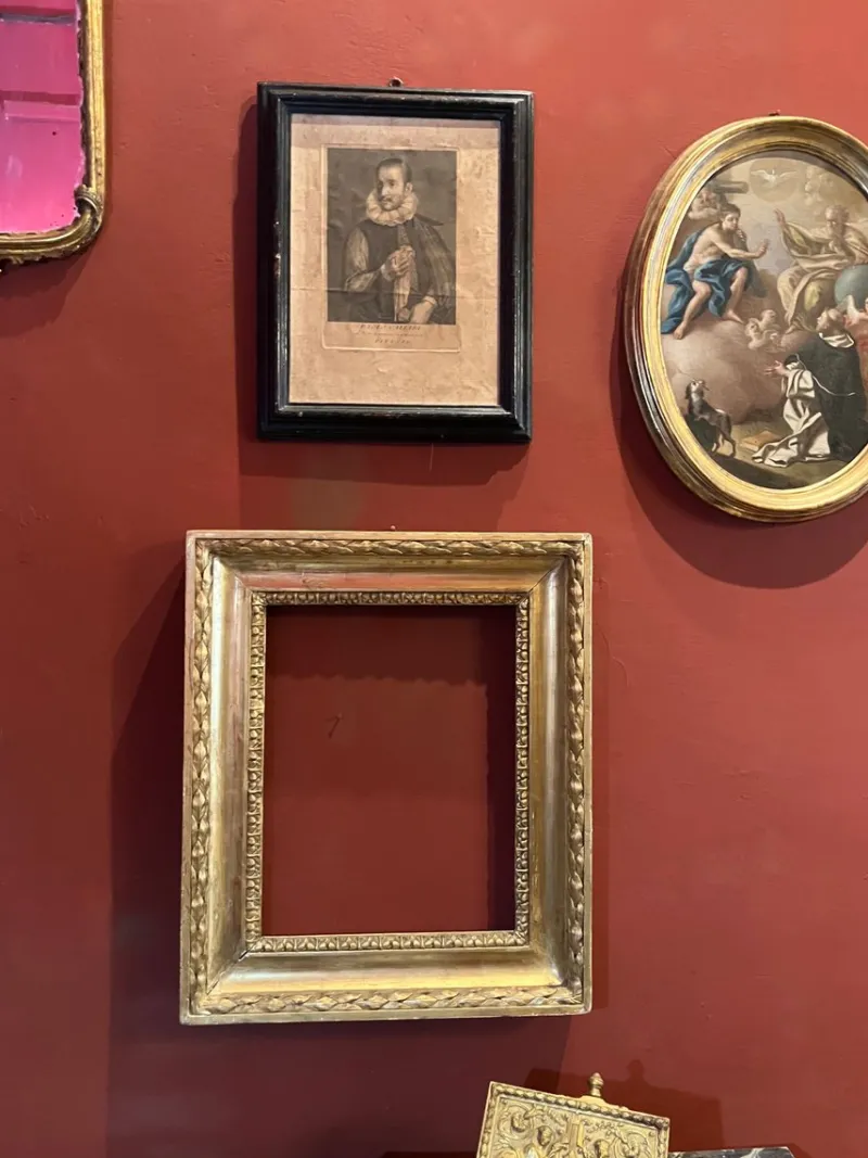 Pamono Tuscan Empire Carved Gold Leaf Gilt Frame, Italy, 19th Century> Mirrors