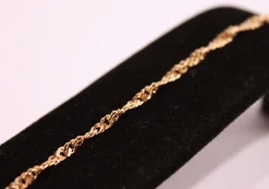 Hot Pamono Twisted Bracelet in 14 kt Gold
