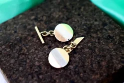 Discount Pamono Two-Tone Gold Cufflinks in Button Shape with Cut-Out Seeds, Set of 2