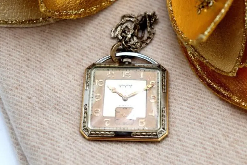 Pamono Two-Tone Gold Square Pocket Watch from Longines> Watches