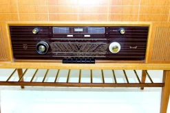 Clearance Pamono Type F6S 04AR Radio Cabinet from Philips, 1950s