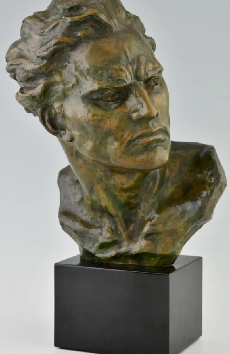 Pamono Ugo Cipriani, Art Deco Male Bust, 1930, Bronze on Marble Base> Art Deco