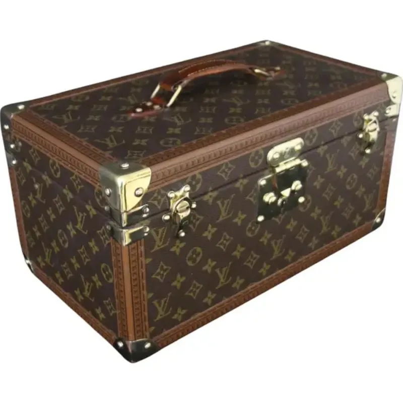 Pamono Vanity Case by Louis Vuitton, 2000> Trunks Crates & Baskets
