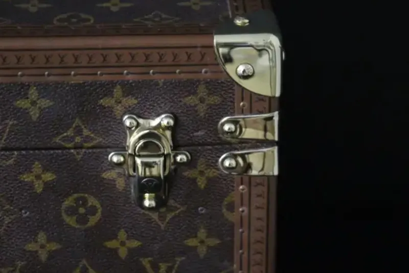 Hot Pamono Vanity Case in Monogram Canvas from Louis Vuitton