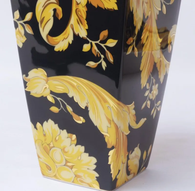 Discount Pamono Vanity Model Tray and Vase by Versace Home Collection, Set of 2