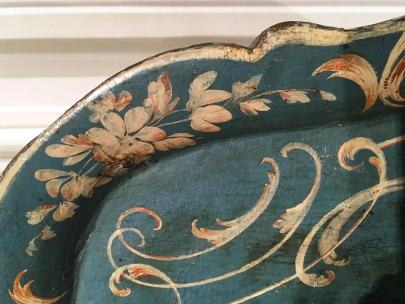 Pamono Venetian Blue Lacquered Wooden Tray with Rural Scenes and Flowers, 1750> Trays