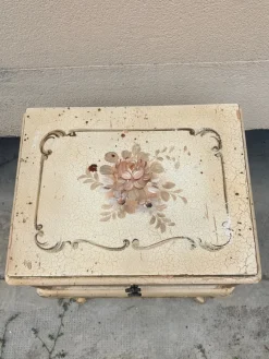 Pamono Venetian Entryway Cabinet, 1940s><noscript><img width=