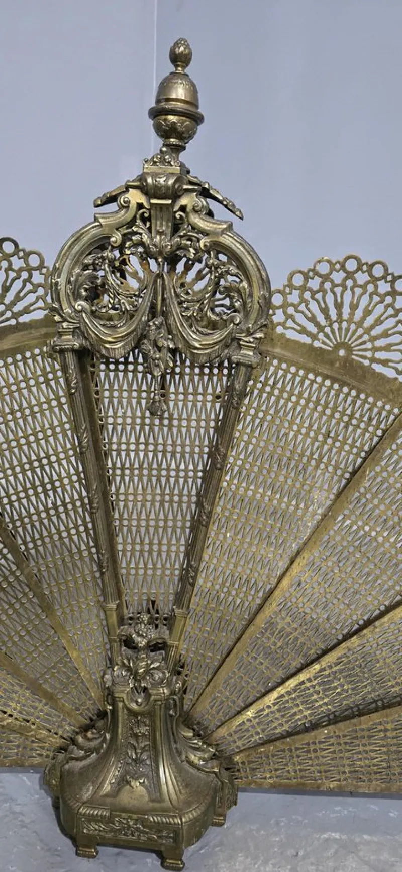 Pamono Victorian Brass Peacock Fire Screen, 1880s> Fireplaces And Mantels