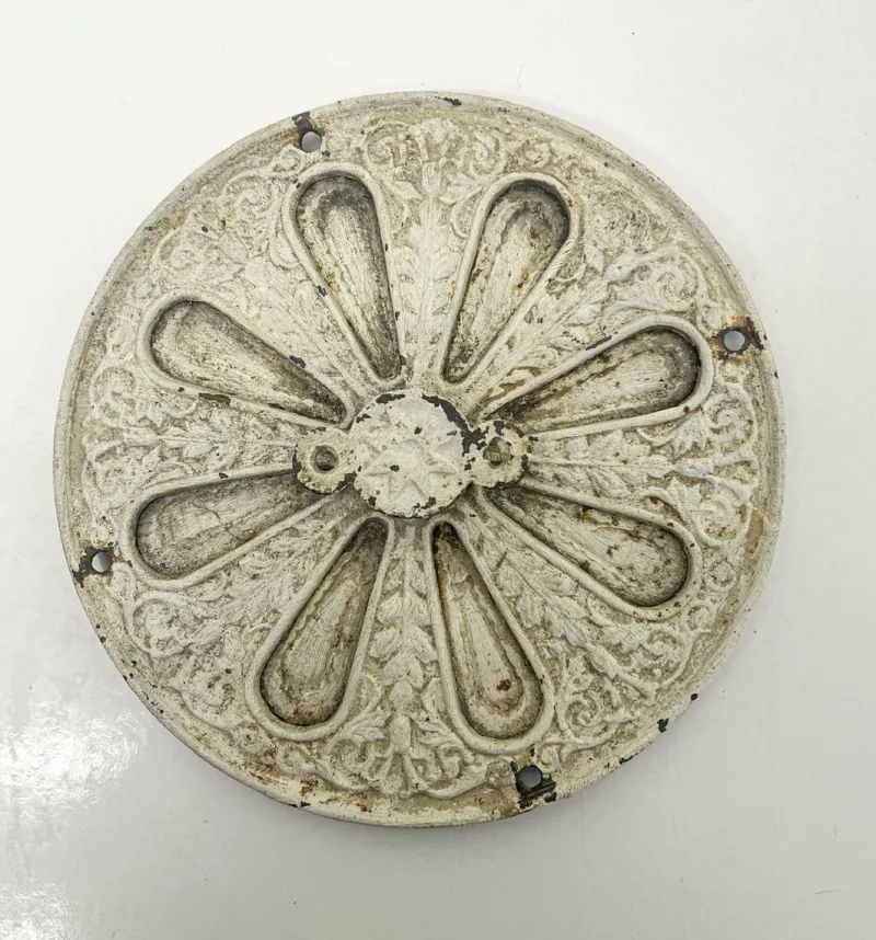 Clearance Pamono Victorian Cast Iron Air Vent - Ventilation Grille, 1900s