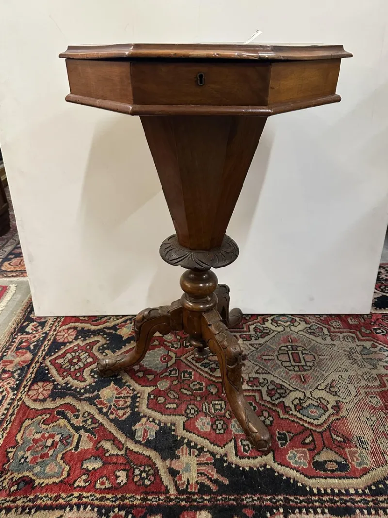 Pamono Victorian Dressmaker's Table, 1800s> Worktables & Workbenches