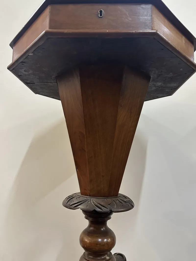 Pamono Victorian Dressmaker's Table, 1800s> Worktables & Workbenches