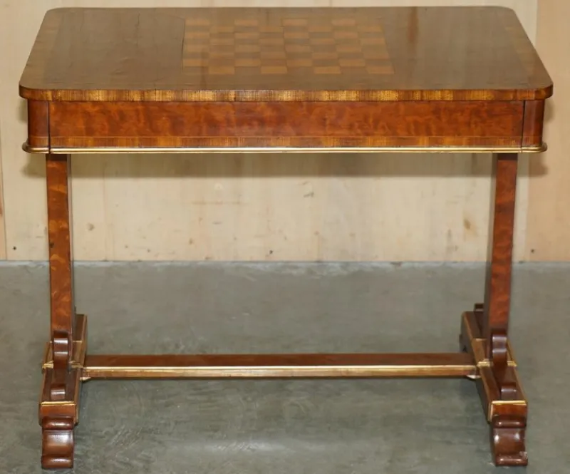 Hot Pamono Victorian Game Table in Walnut and Hardwood