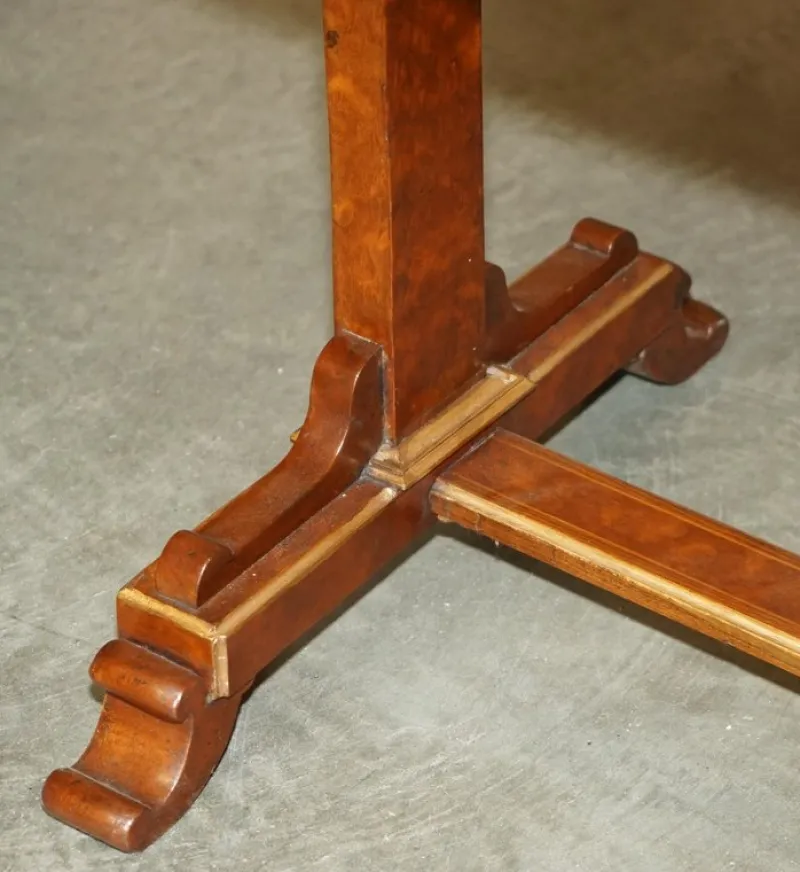 Hot Pamono Victorian Game Table in Walnut and Hardwood