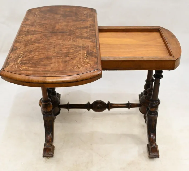Pamono Victorian Games Table in Burr Walnut, 1880s> Game Tables