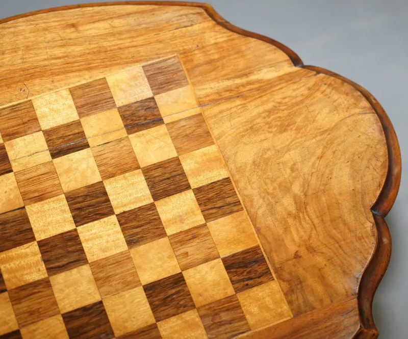 Pamono Victorian Inlaid Walnut & Hardwood Chess Table with Ornate Legs, 1880s> Game Tables