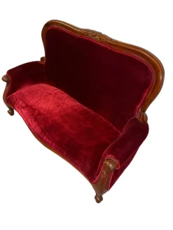 New Pamono Victorian Loveseat Miniature in Red Velvet