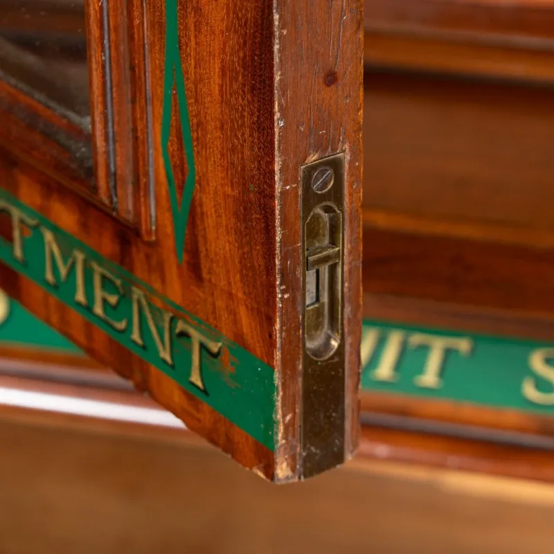 Pamono Victorian Mahogany Gun Shop Display Cabinet, 1880s> Cabinets & Wardrobes