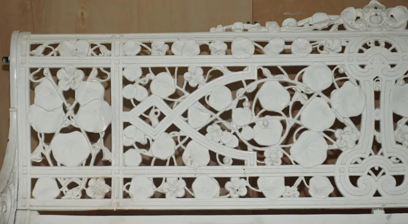 Pamono Victorian Nasturtium Pattern Garden Bench from Coalbrookdale, 1870> Garden Seating
