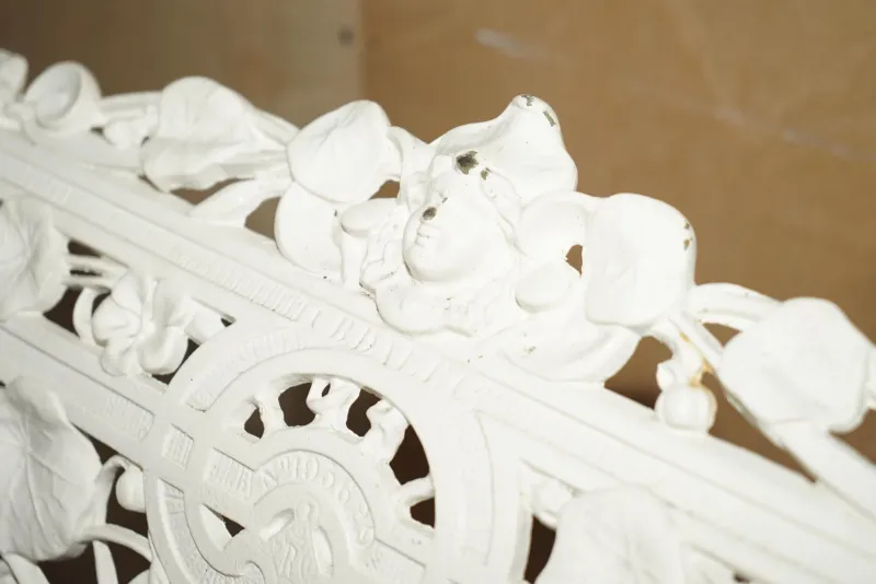 Pamono Victorian Nasturtium Pattern Garden Bench from Coalbrookdale, 1870> Garden Seating