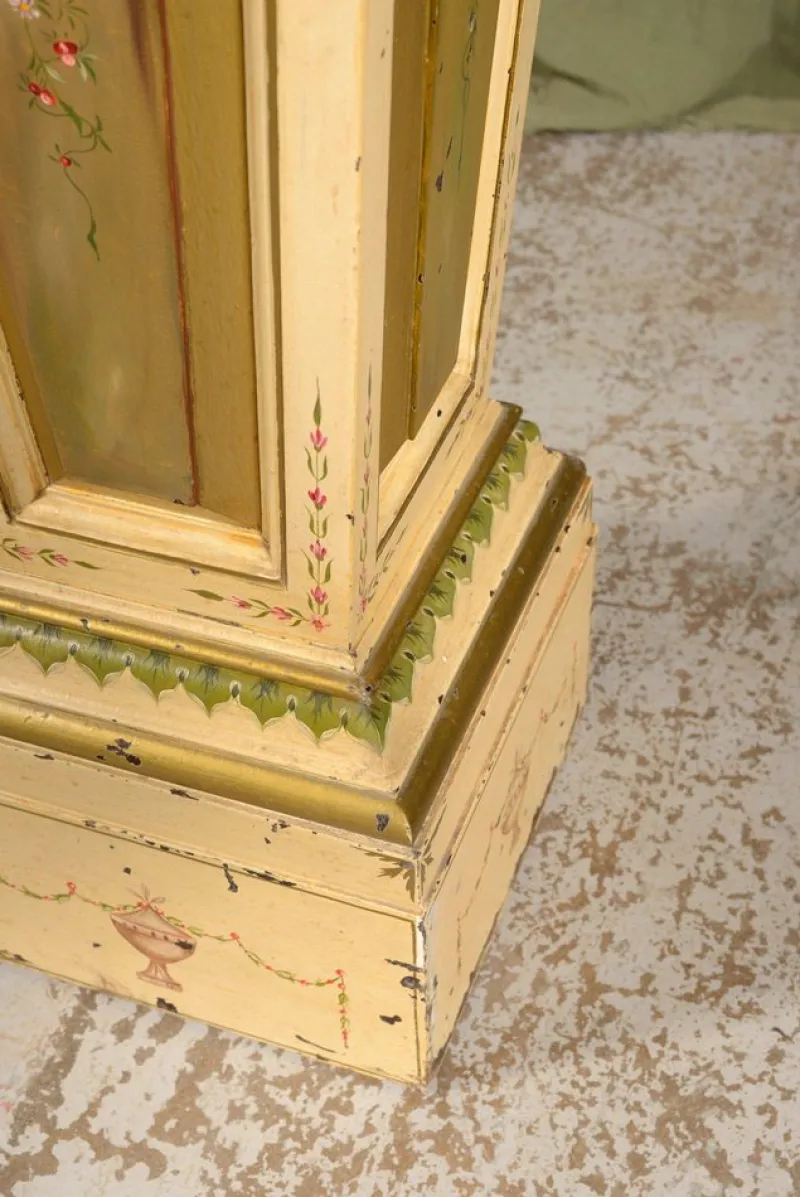 Pamono Victorian Neoclassical Painted Oak Plinth, 1900s> Pedestals And Columns