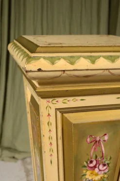 Pamono Victorian Neoclassical Painted Oak Plinth, 1900s><noscript><img width=