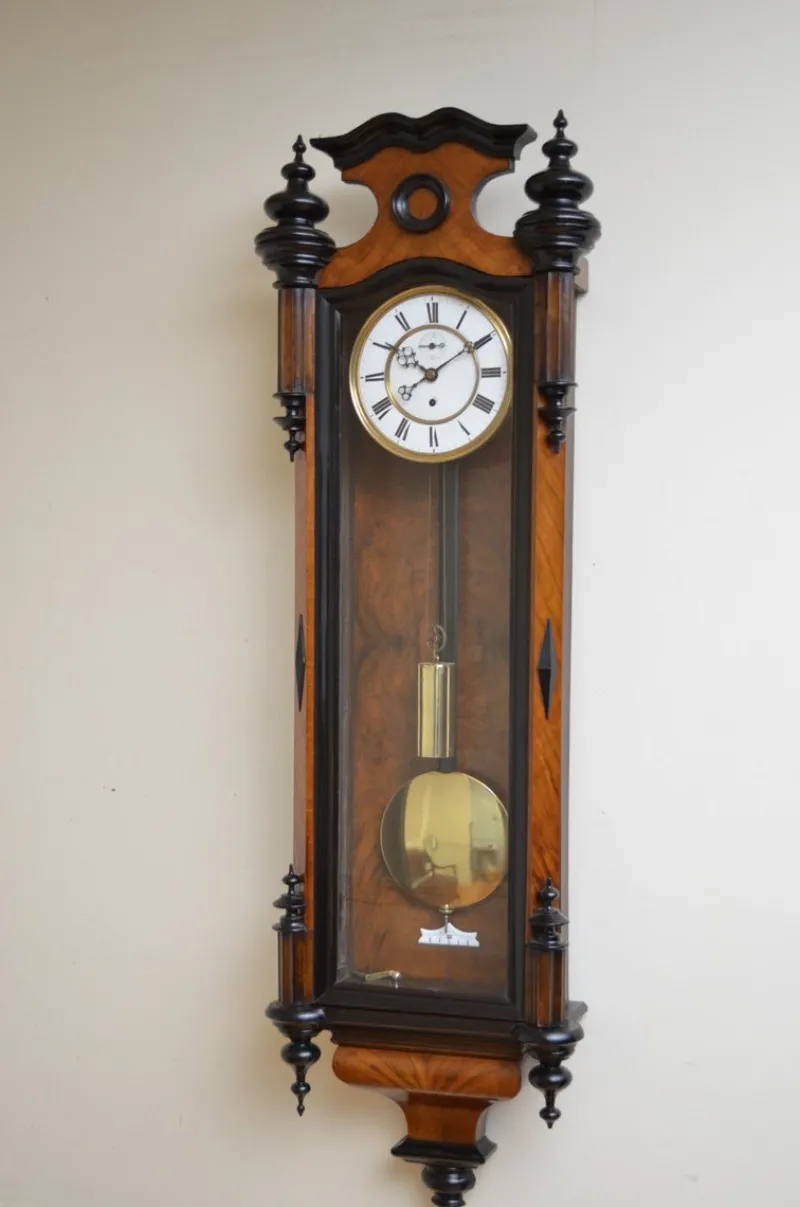 Pamono Victorian Vienna Walnut Clock> Clocks
