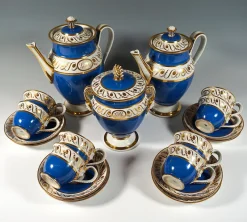 Pamono Vienna Imperial Porcelain Coffee Service in Prussian Blue & Gold, 1825, Set of 19> Coffee & Tea Service