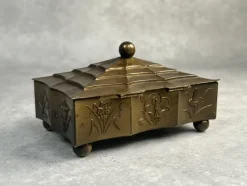 Pamono Vienna Secession Jewelry Box by Dagobert Peche for Wiener Werkstätte, 1890s><noscript><img width=