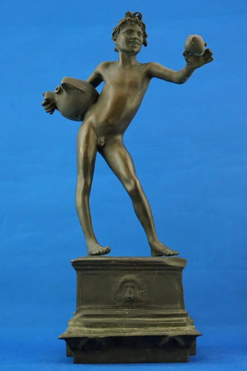 Pamono Vincenzo Gemito, Art Nouveau Nude Sculpture of Water Carrier with a Fountain, Late 1800s, Bronze> Art Nouveau