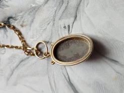 Pamono Vintage 9 Karat Gold Volcanic Rock Amalfi Coast Cameo Souvenir, 1970s><noscript><img width=