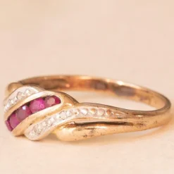 Pamono Vintage 9 Karat Yellow and White Gold Ring with Rubies and Diamonds, 1970s-1980s><noscript><img width=