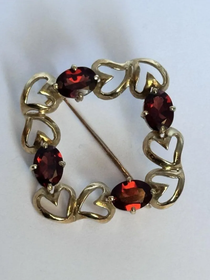 Pamono Vintage 9 Karat Yellow Gold Hearts Garnet Brooch> Brooches