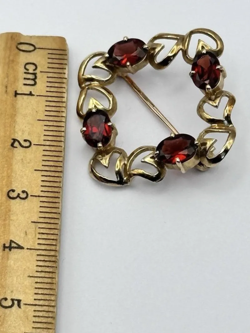 Pamono Vintage 9 Karat Yellow Gold Hearts Garnet Brooch> Brooches