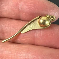 Pamono Vintage 18 Karat Yellow Gold Yacht Charm Pendant, 1950s><noscript><img width=