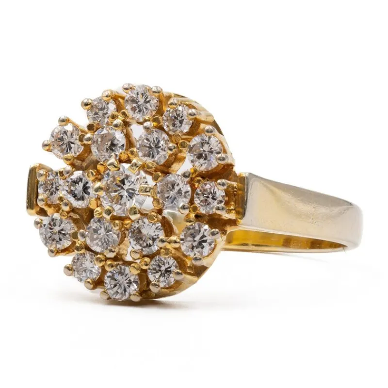 Hot Pamono Vintage 14 Karat Yellow Gold Ring with Brilliant Cut Diamonds, 1970s