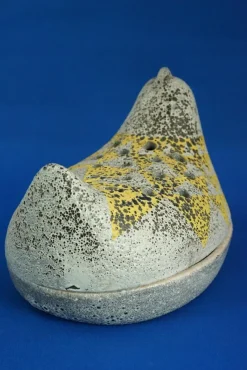 Pamono Vintage Acid-Treated Ceramic Chicken-Shaped Perfume Diffuser by Dante Baldelli, 1930s><noscript><img width=