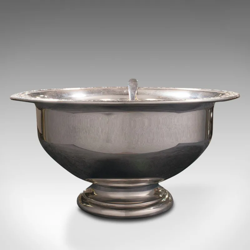 Pamono Vintage American Silver Plated Punch Bowl & Spoon, Set of 2> Serving Dishes