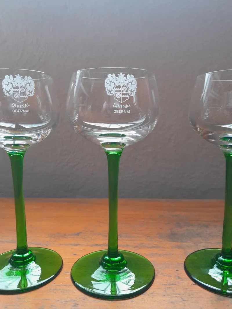 Sale Pamono Vintage and Bohemian Two-Tone Alsatian Wine Glasses, Set of 10